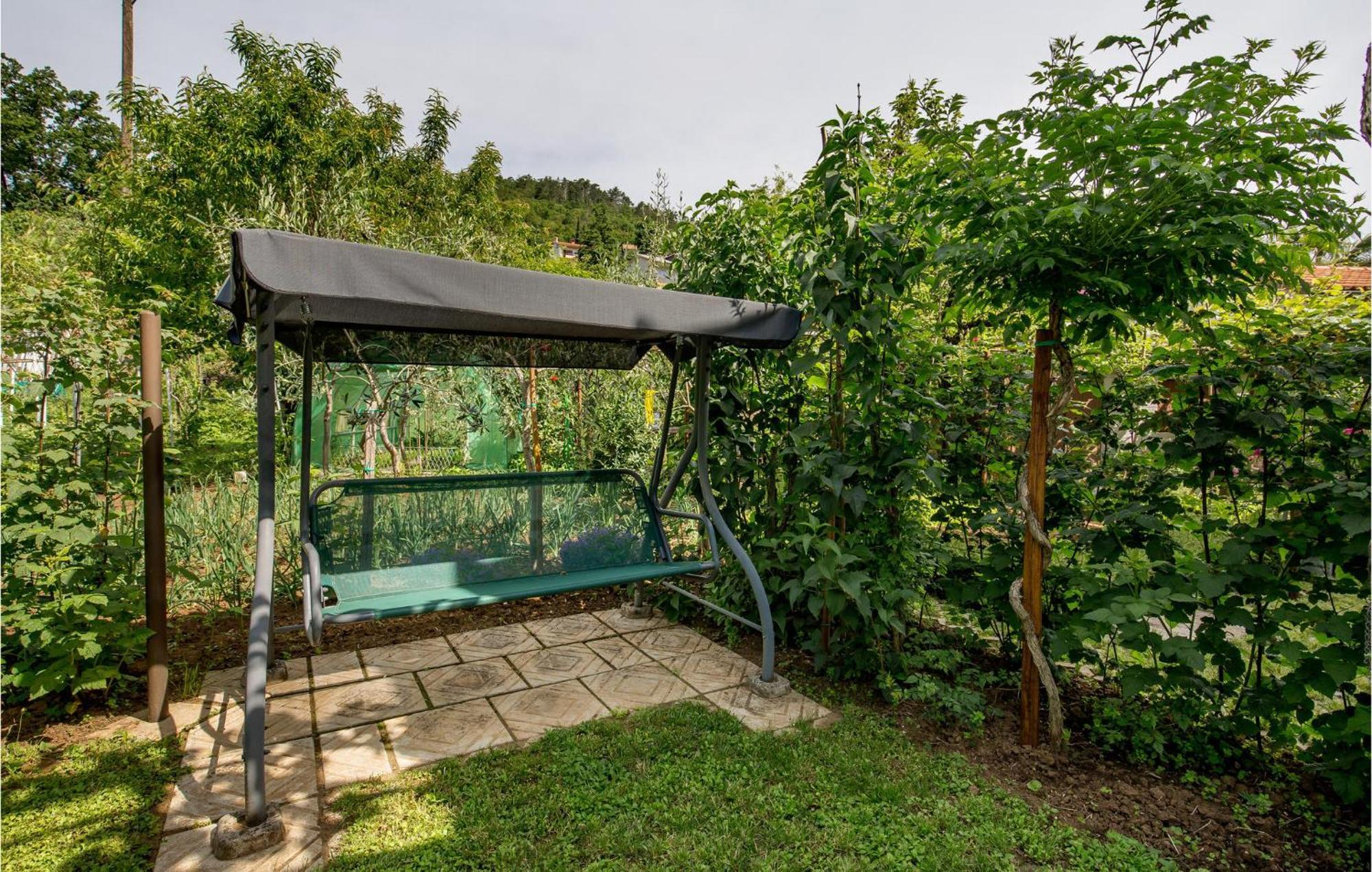 2 Bedroom Beautiful In Apartman